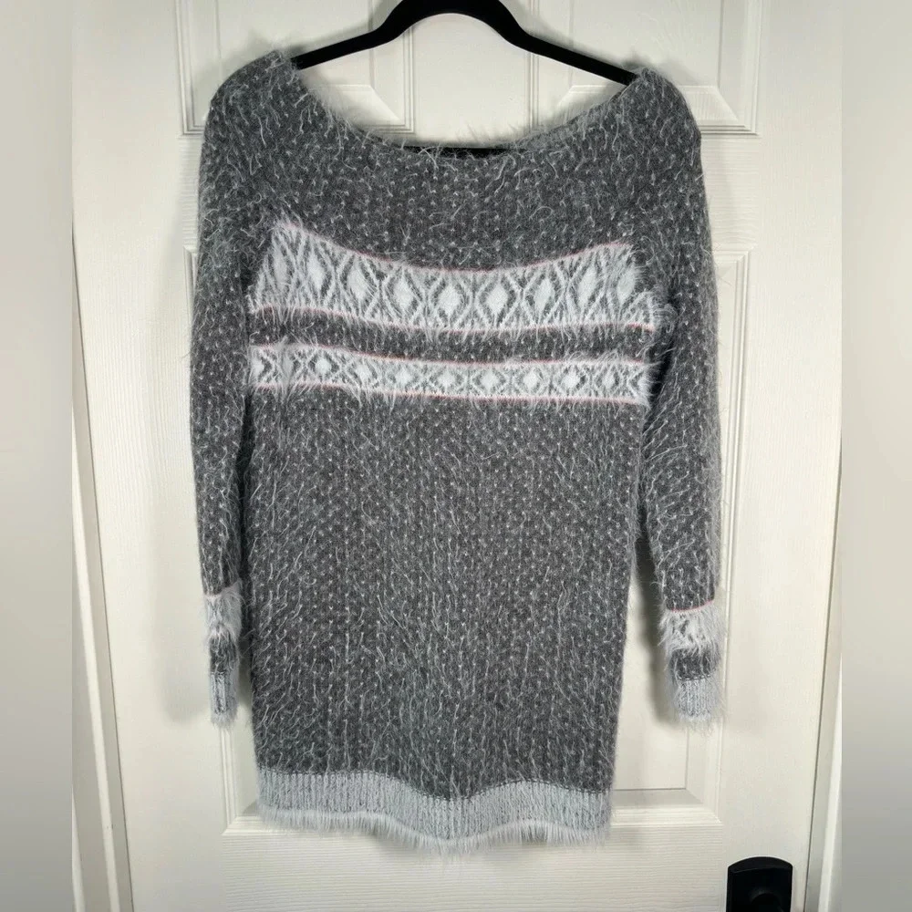 Sleeping on Snow Wool Blend Off the Shoulder Tunic Nordic Sweater Womens Small